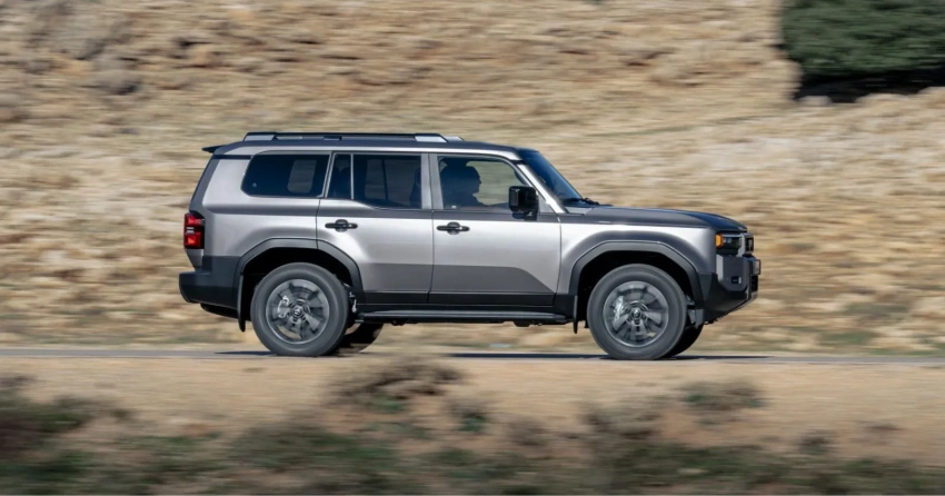 2025ToyotaLandCruiserprofile85f3b6bdb3
