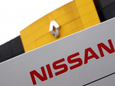 Honda And Nissan Discuss Renault Share Buyback Amid Merger Talks